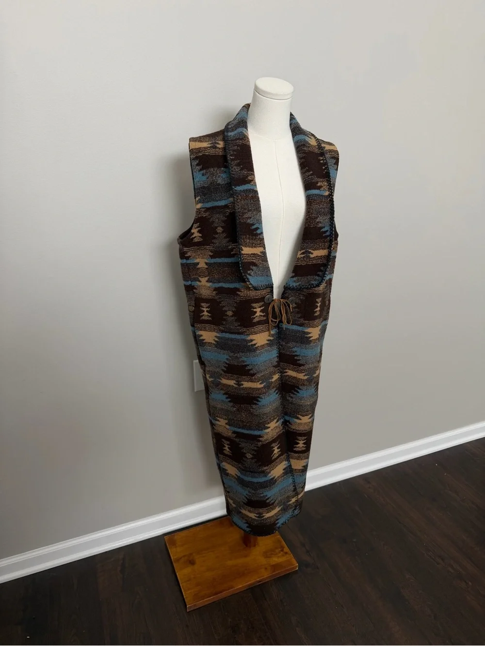 Vintage Mazmania Vest Fleece Long Coat Western Aztec Cowboy Rodeo Brown Blue USA